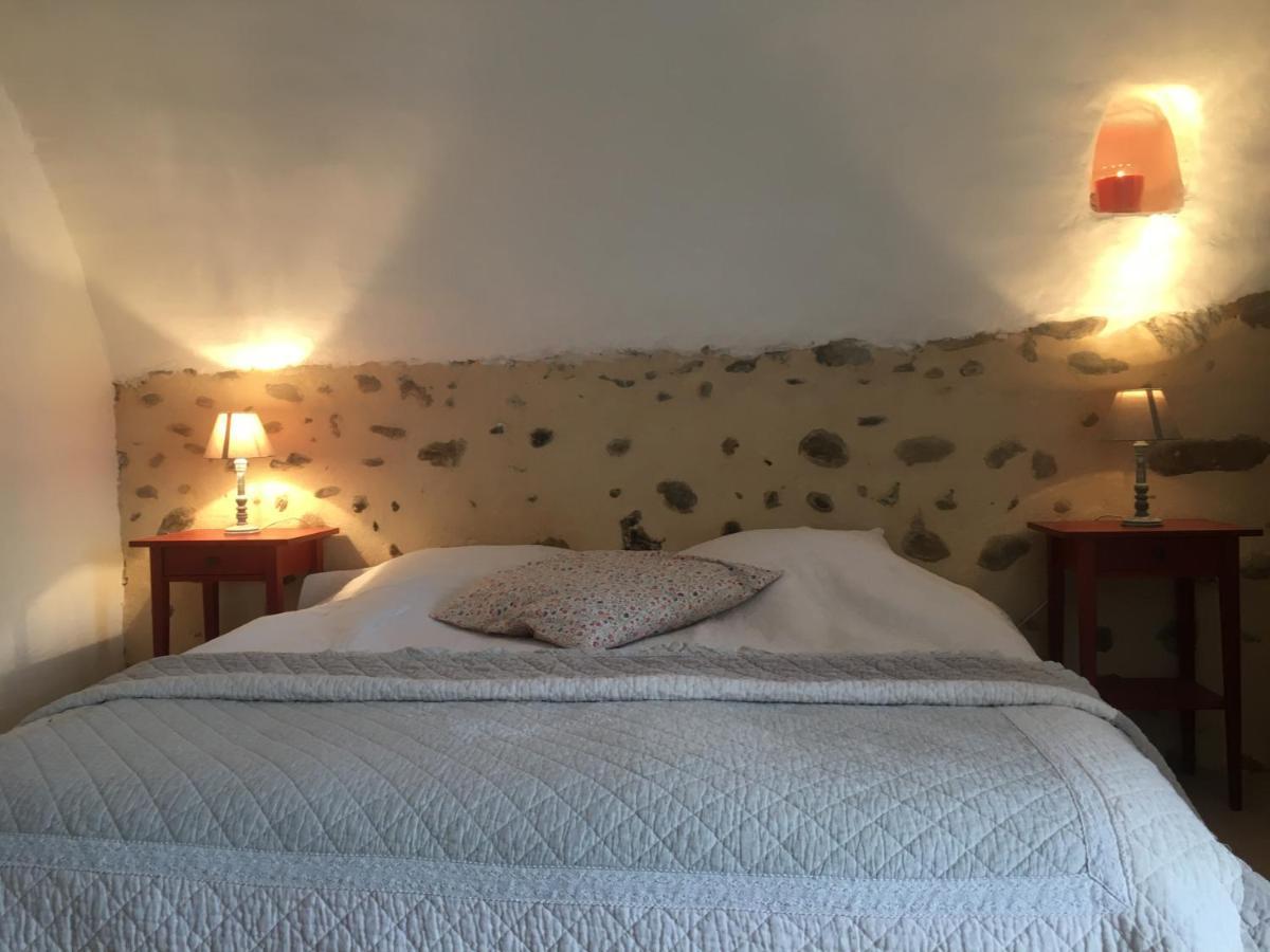La Ferme De Valauris Bed & Breakfast Sisteron Exterior photo